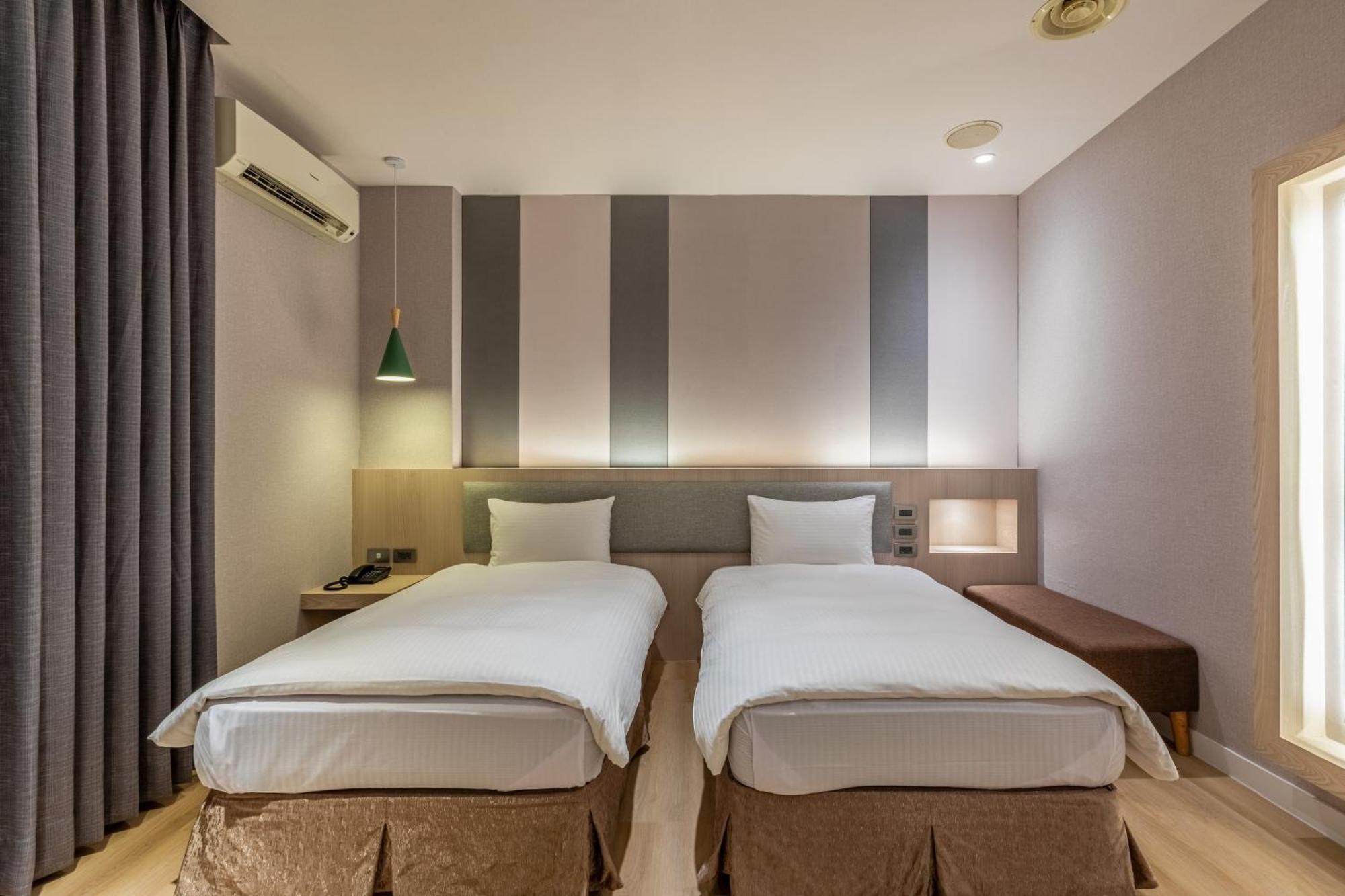 Fu Hsiang Hotel Yilan Quarto foto